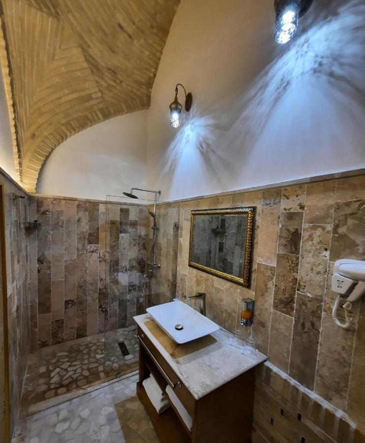Bed and Breakfast Marhaba Boutique Madrasah 15Th-16Th Century Bukhara Esterno foto