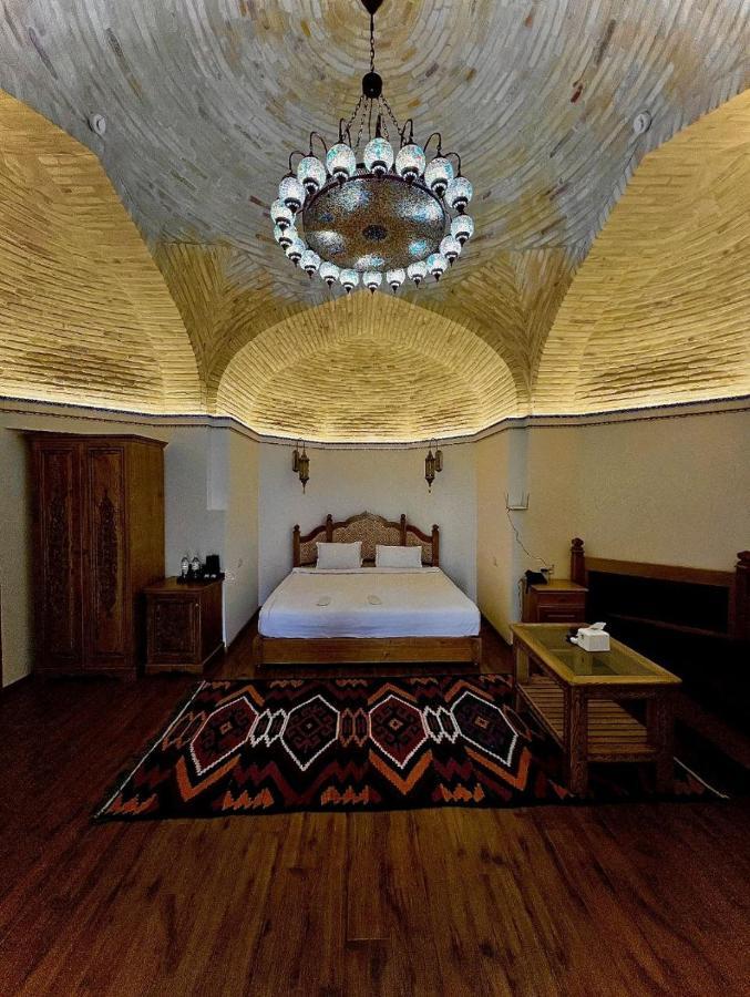 Bed and Breakfast Marhaba Boutique Madrasah 15Th-16Th Century Bukhara Esterno foto