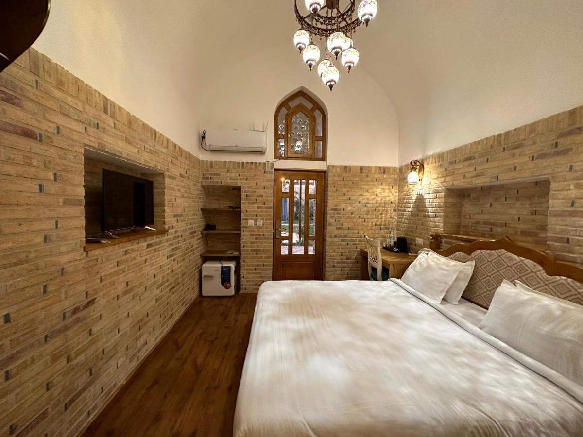 Bed and Breakfast Marhaba Boutique Madrasah 15Th-16Th Century Bukhara Esterno foto