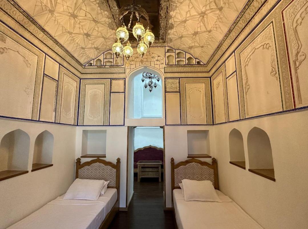 Bed and Breakfast Marhaba Boutique Madrasah 15Th-16Th Century Bukhara Esterno foto